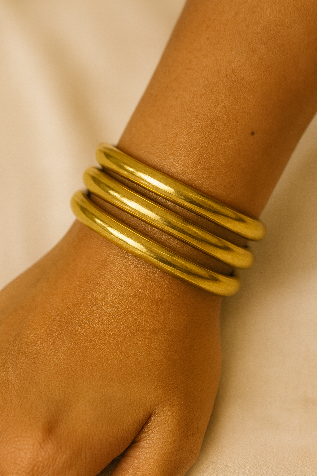 Classic Solid Bangle(SET OF 2)