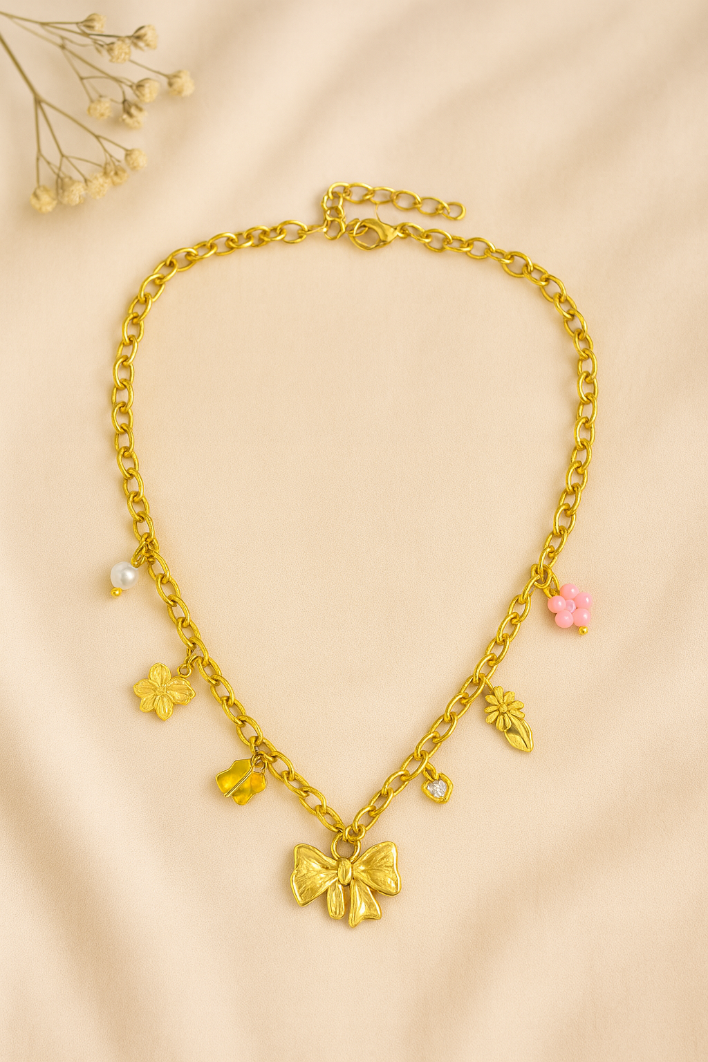 Petal & Pearl Necklace